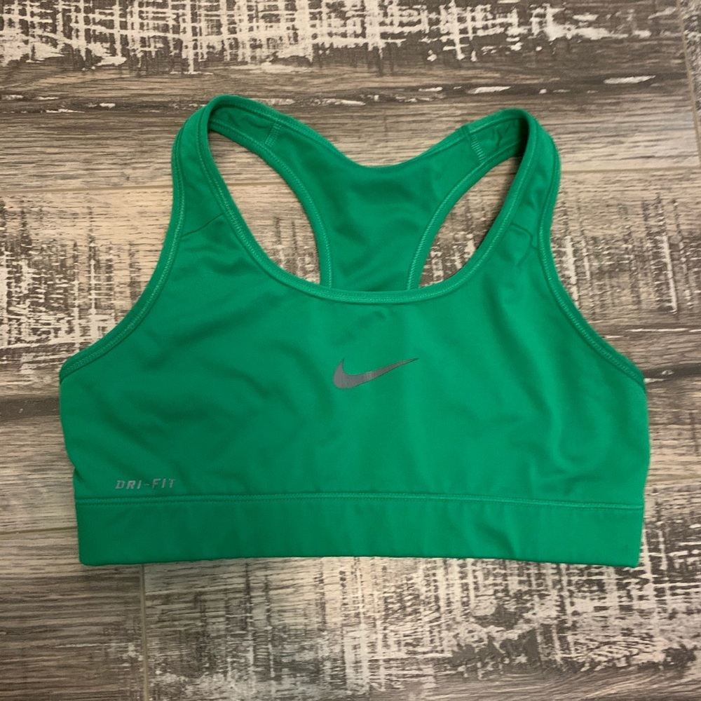 dri-fit nike sports bra
